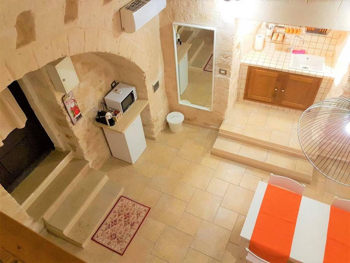 More Apartments The Castle Bari Luaran gambar