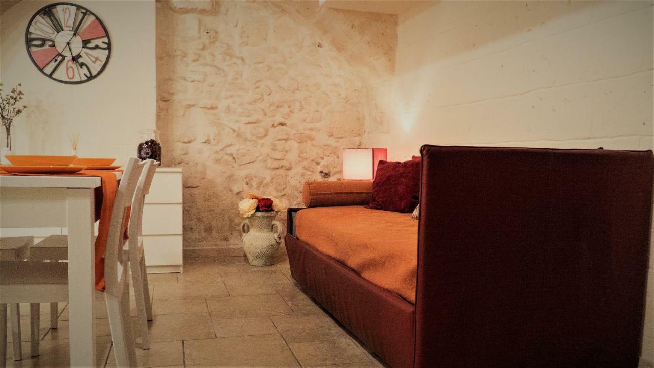 More Apartments The Castle Bari Luaran gambar